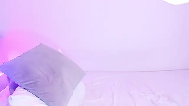 LeylaWoods's cam snapshot