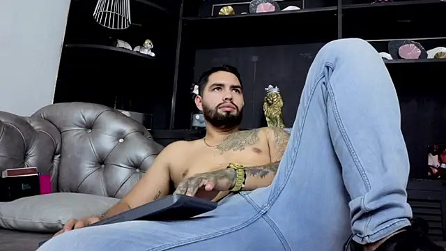 matteosantos live sex cam