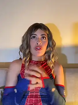 isabella-collins-'s cam snapshot