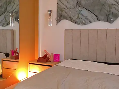 NahomiRoss's cam snapshot