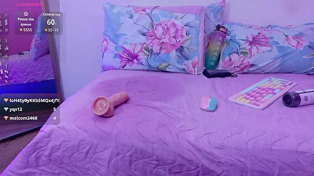 littleaprill's cam snapshot