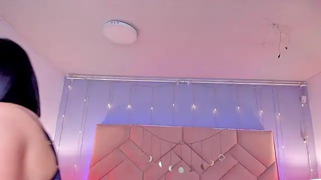 caroline__muller's cam snapshot