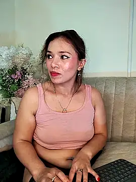 Kiaraa88's cam snapshot