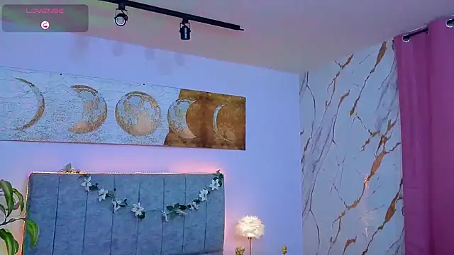 Zoe-yanin's cam snapshot