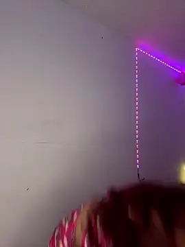 saramooon's cam snapshot