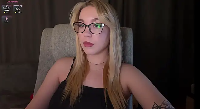 ariashaa's cam snapshot