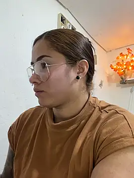 Sweet__Nurse1 live sex cam