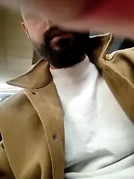 newtube0's cam snapshot