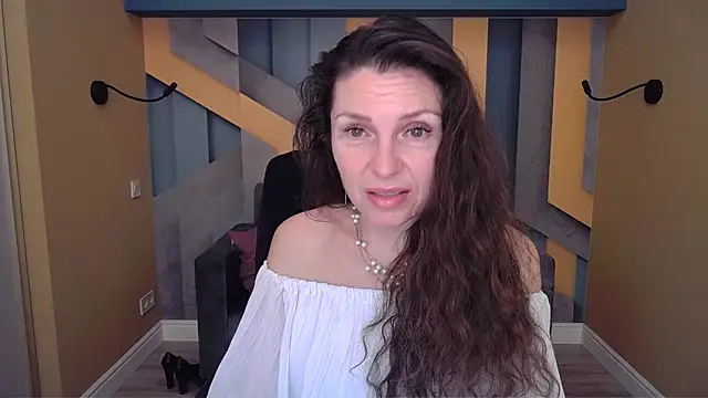 EllaLong live sex cam