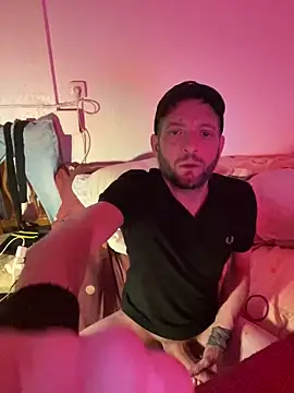 PutaNieves1983 live sex cam