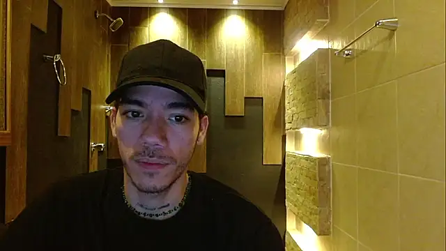 Milan_Jones_'s cam snapshot