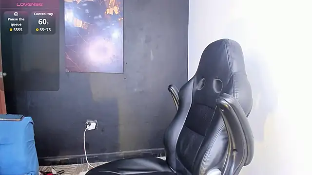 LiamVibes212's cam snapshot