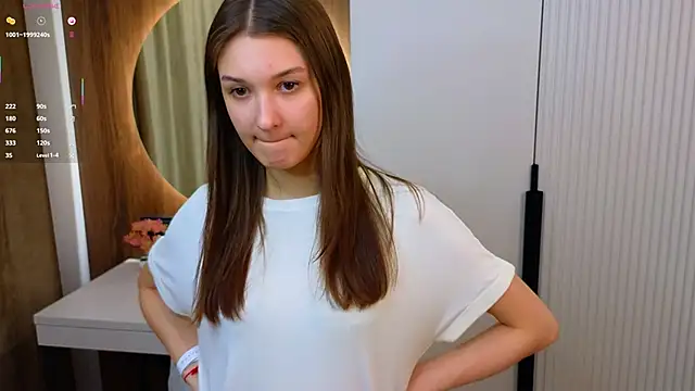 MairaKempa's cam snapshot