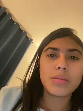 adorablepetite's cam snapshot