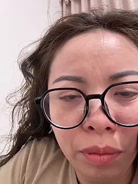 chick-888's cam snapshot