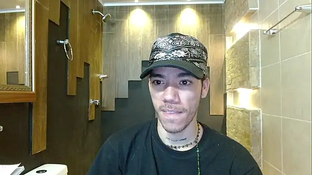 Milan_Jones_'s cam snapshot