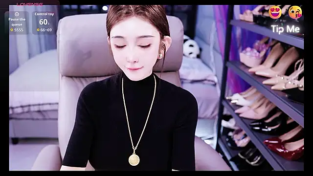 Liora-'s cam snapshot