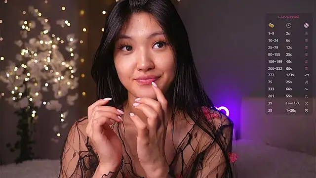 FancyEsten live sex cam