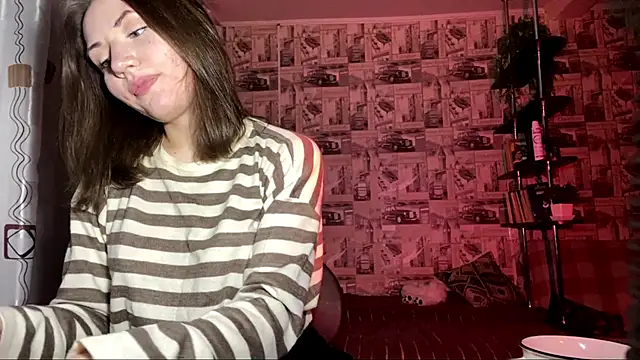 JuliaCurletteye's cam snapshot