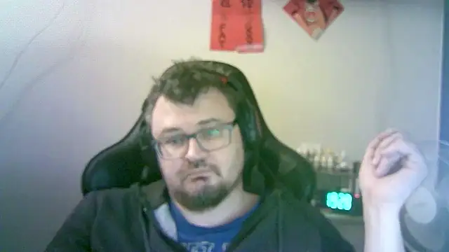 SirAbuser's cam snapshot