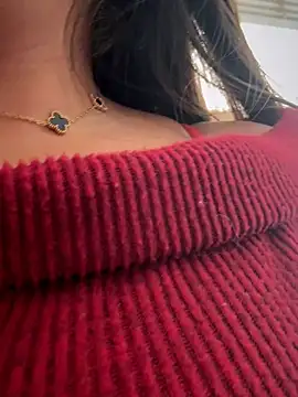 LIZ-06_'s cam snapshot