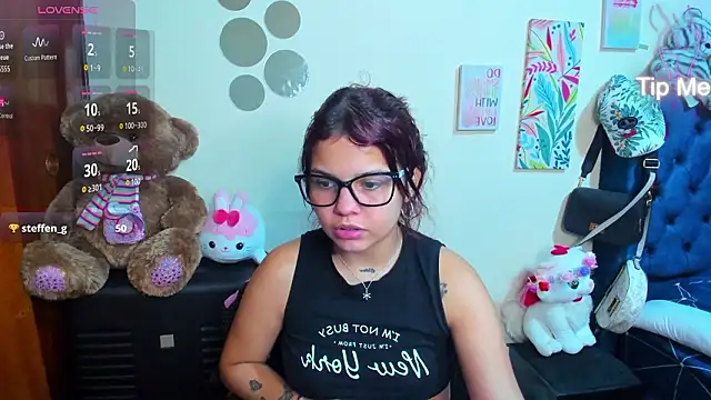 Ema__Luna's cam snapshot