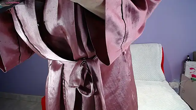 sophia_ny's cam snapshot