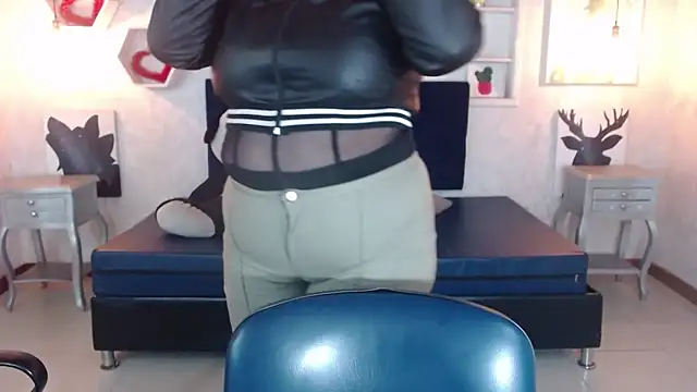 danna_garza's cam snapshot