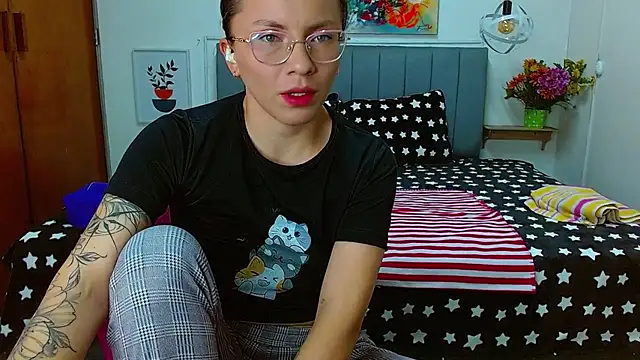 karlamorris_'s cam snapshot