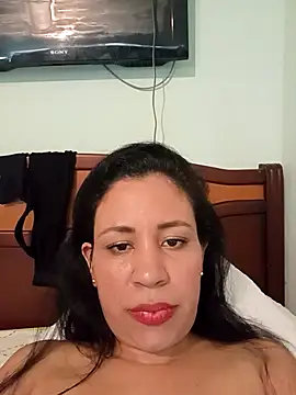 LeilaTaylor's cam snapshot