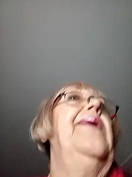 Anatolia5961's cam snapshot