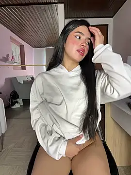 LunaMoore_Pink's cam snapshot