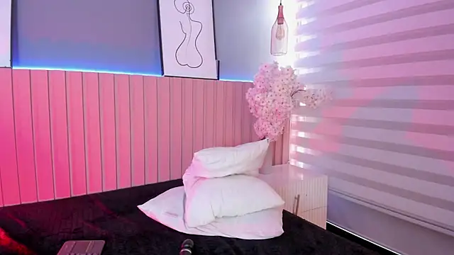 karo_linee1's cam snapshot