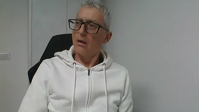 Sensor2000 live sex cam