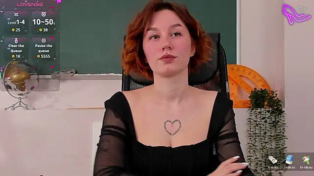 ClaireMathis's cam snapshot