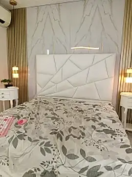 zurijones's cam snapshot