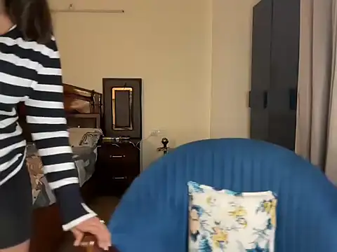 luvika_'s cam snapshot