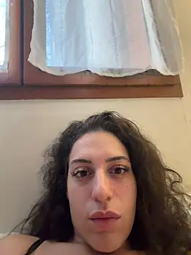 CoquineCharmeuse live sex cam