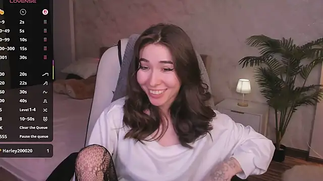 ashleyro1's cam snapshot