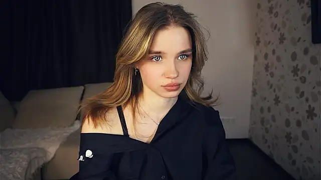 EarthaStinett's cam snapshot