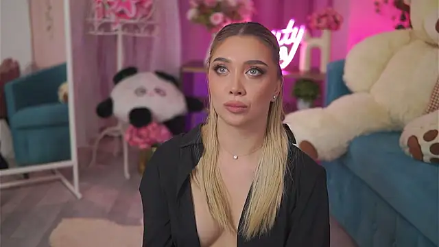 NadyaBlue live sex cam