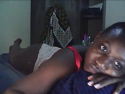 Adaline-Paris's cam snapshot