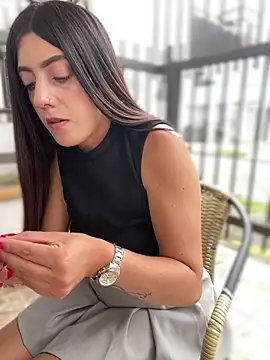 ElectraPink_'s cam snapshot