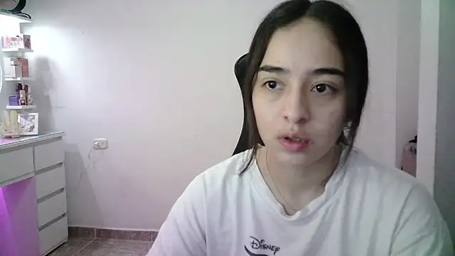 aineangeel's cam snapshot