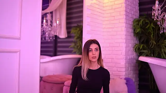 ItsIvyLicious's cam snapshot