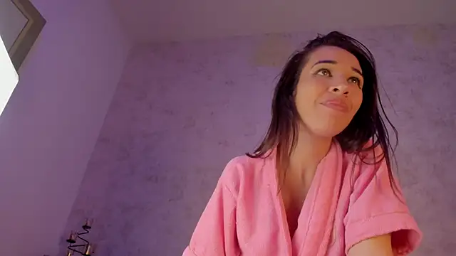 cristinapuerta_'s cam snapshot