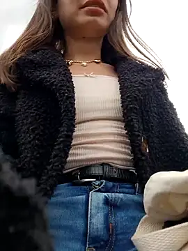 _Isabella-7's cam snapshot