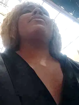 ELLA_KELLY's cam snapshot