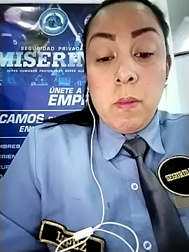 CRISTAL__11's cam snapshot