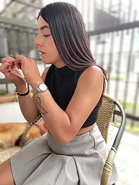 ElectraPink_'s cam snapshot